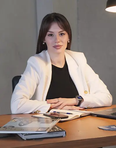 Байрамукова Элеонора